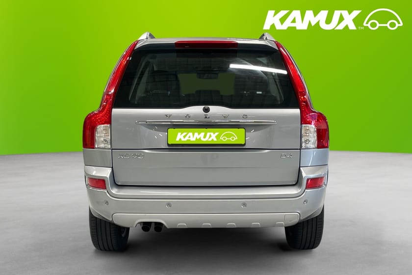 Bild 5 av Volvo XC90 D4 Summum 163hp 7-sits Skinn Värmare Elstol Kamrem bytt