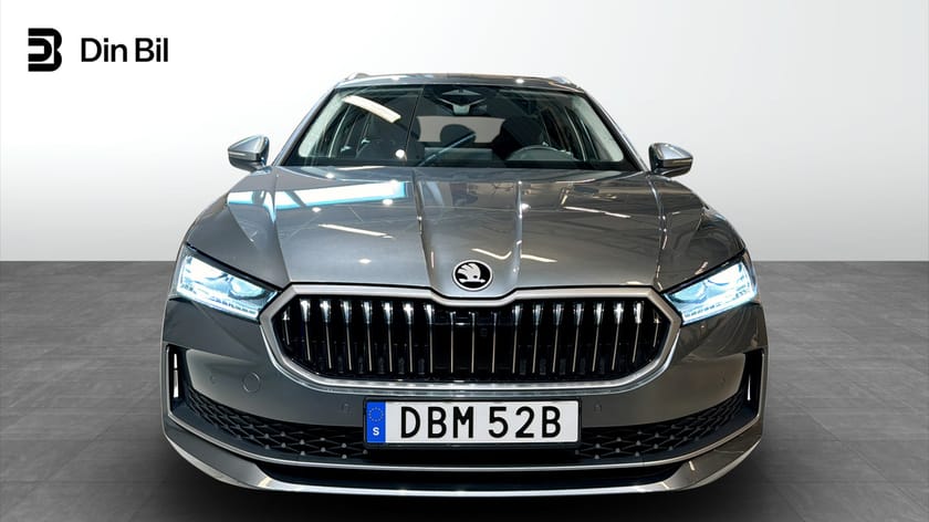 Bild 4 av Škoda Superb iV Kombi Selection 1,5 TSI DSG | Drag/Navigation