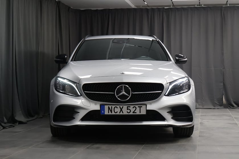 Bild 3 av Mercedes-Benz C 300 T de AMG Premium Night Edition Drag LED