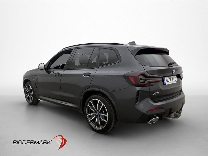 Bild 5 av BMW X3 xDrive30e 292hk M Sport Cockpit HiFi B-Kam Skinn Drag