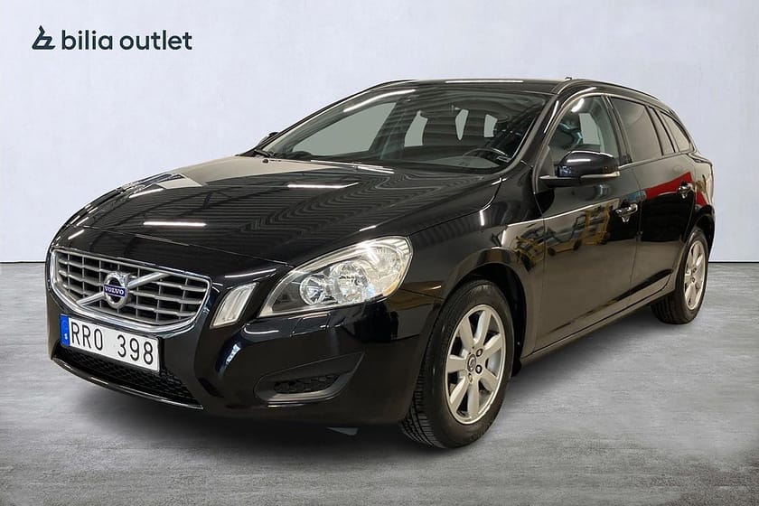 Bild 1 av Volvo V60 T3 Momentum Nordic Edition Nyservad BT Kamrem bytt