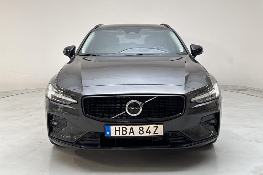 Bild 5 av Volvo V60 B4 Mildhybrid, Diesel (197hk) Plus Dark Läder