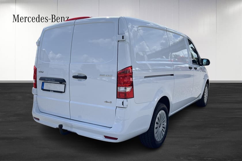 Bild 4 av Mercedes-Benz Vito 116 CDI 4x4 3.0t Lagerbil för omgående leverans