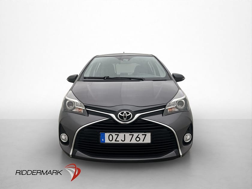 Bild 2 av Toyota Yaris 1.33 Dual VVT-i Active M/K-Värmare Kamera