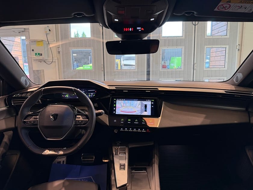 Bild 5 av Peugeot 408 1.2 PureTech 130 Gt line Massage Gps 360kamera SE SPEC