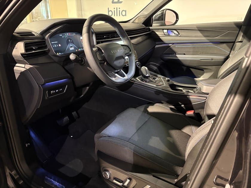 Bild 3 av Lynk & Co 01 PHEV 