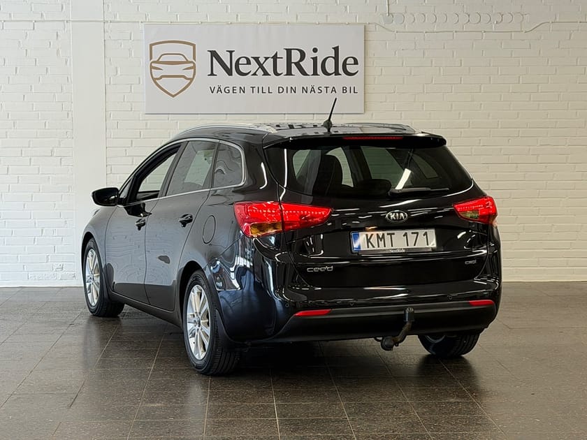Bild 3 av Kia cee'd_sw 1.6 CRDi EX Comfort Euro 5 | 2 ägare |Dragkrok