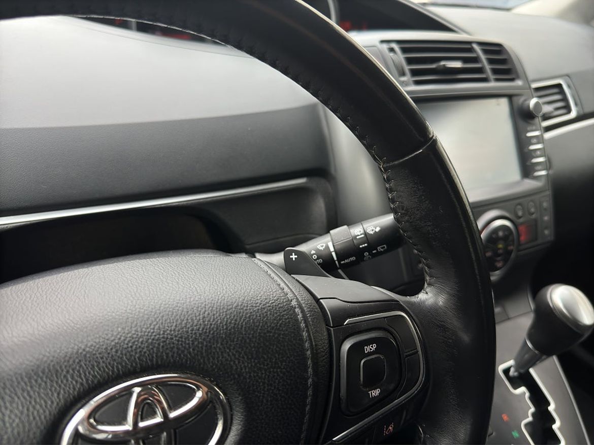 Toyota Verso, bild 21 av 21