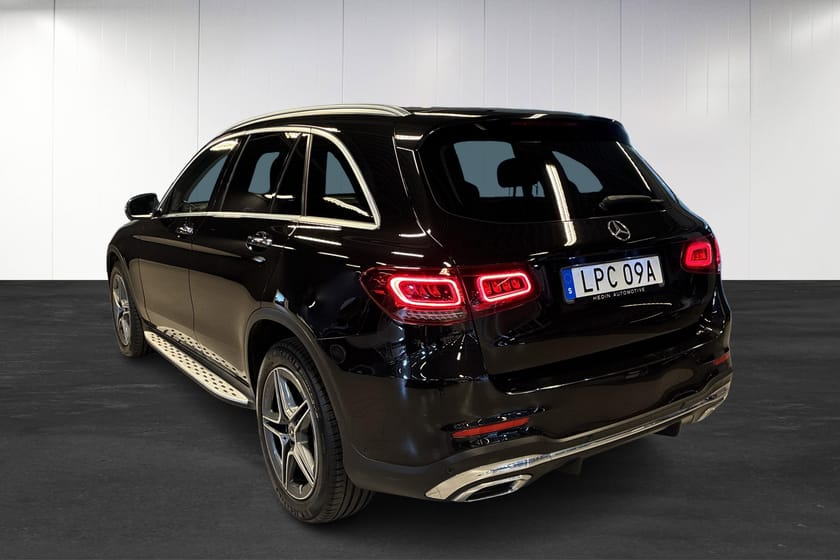 Bild 4 av Mercedes-Benz GLC 220 d 4MATIC 4M 9G-Tronic | AMG | Burmester | 360 | Pano | Drag | Premiumpaket plus