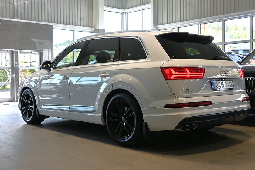 Bild 3 av Audi Q7 V6 TDI 272hk Q S Line 7-sits Pano Värmare Drag