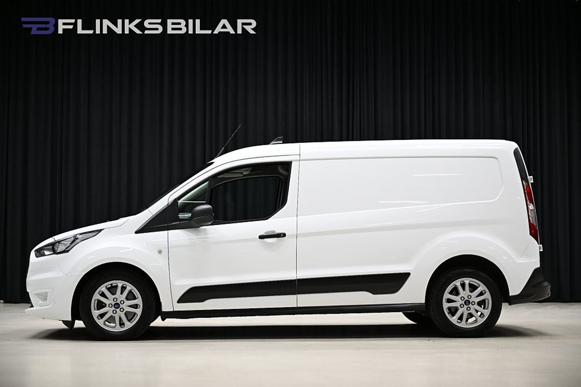 Ford Transit Connect 2021, kuva 2/33