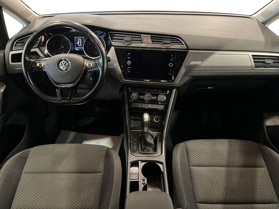 Volkswagen Volkswagen Touran — bild 6