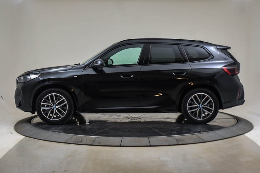 Bilde 2 av BMW iX1 xDrive30 Fully Charged Premium E. (K)