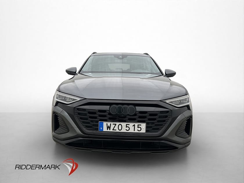 Bild 3 av Audi Q8 55 e-tron quattro q8-e-tron Q S line Pano Cockpit B&O Sv-Optik MOMS