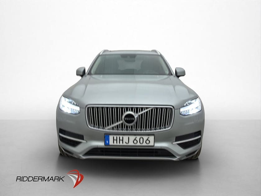 Bild 2 av Volvo XC90 T8 TwEn AWD 7-Sits Inscription Luftfjä Pano Drag