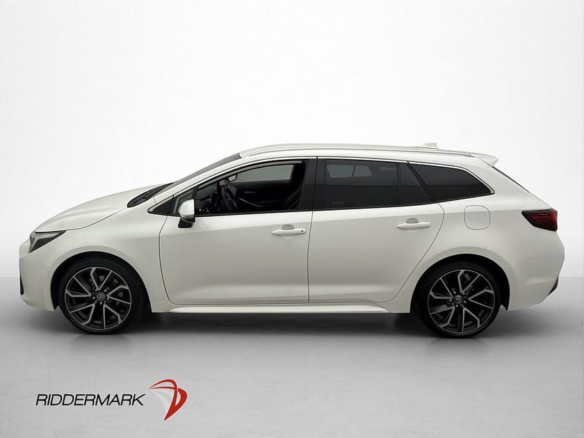 Bild 4 av Toyota Corolla Touring Sports Hybrid Executive 140hk Värmare Rattvärme JBL