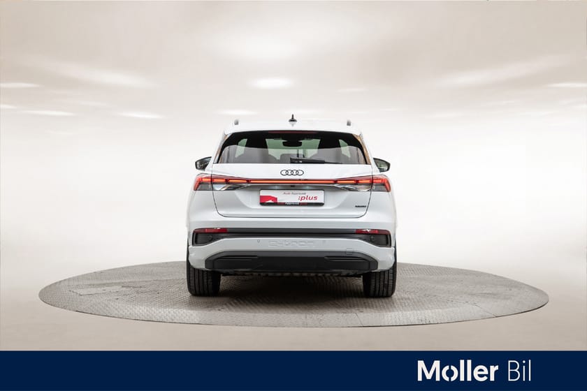 Bilde 4 av Audi Q4 50 e-tron quattro bus edt