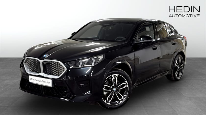 Bild 1 av BMW iX2 xDrive30 