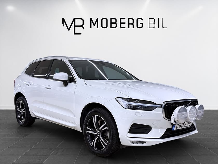 Bild 3 av Volvo XC60 B4 AWD 197hk Momentum Advance H/K Drag B-Kamera