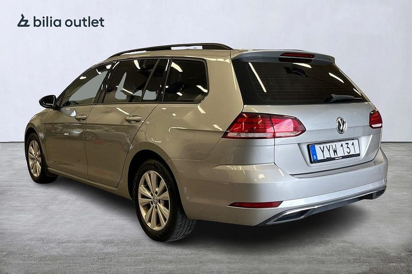 Bild 4 av Volkswagen Golf Sportscombi 1.0 TSI Base 110hk Dragkrok Kamera Carplay