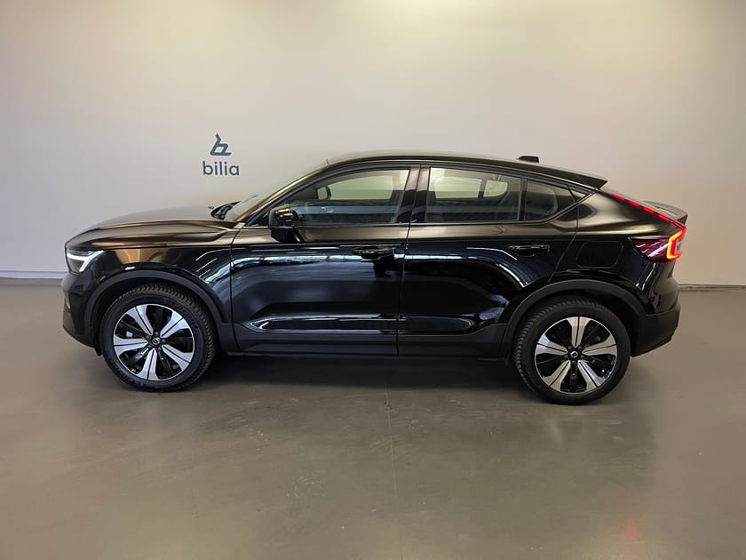 Bild 2 av Volvo C40 Recharge Plus Edition / Navigation / Backkamera / 10.000kr tillbehör /