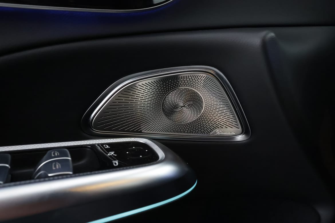 Mercedes-Benz E-Klass 2024 - miniatyr 13
