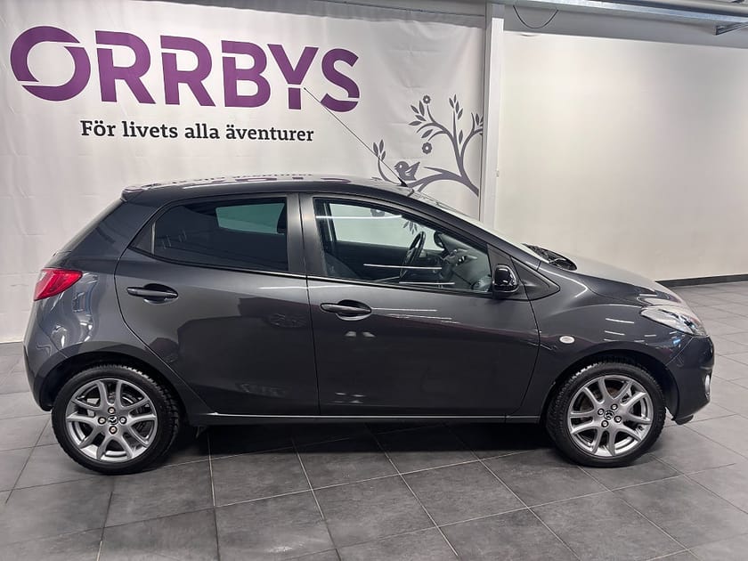 Bild 3 av Mazda 2 5-dörrar 1.3 MZR Spirit 84Hk Aux P-sensorer A/C