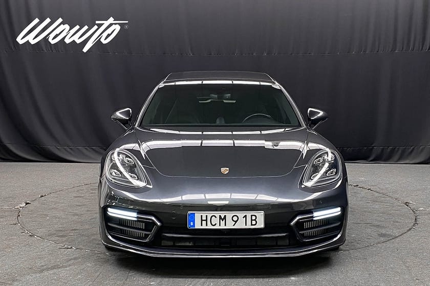 Bild 2 av Porsche Panamera 4 E-Hybrid Sport Turismo PDK 462HK Platinum Edt/Se Spec