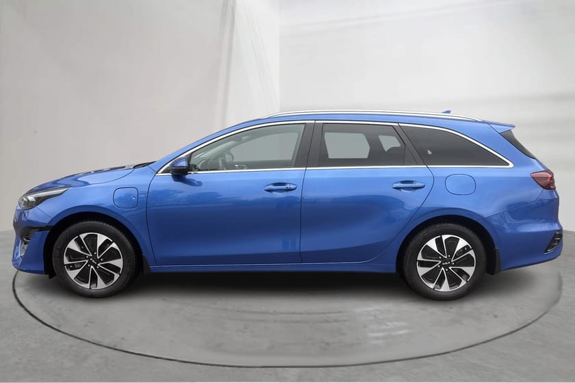Bild 2 av Kia Ceed Sportswagon Plug-in Hybrid 1.6 SW 141hk Advance GPS B-Kam