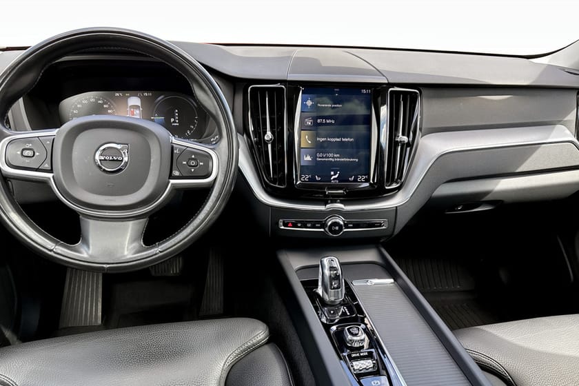 Bild 4 av Volvo XC60 T8 TE Momentum Pro Edition