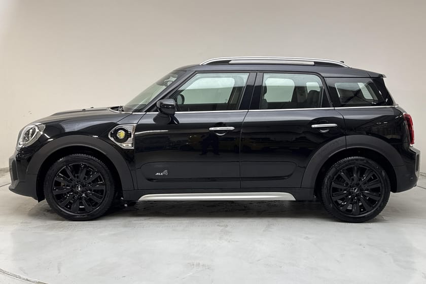 Bild 2 av MINI Countryman Cooper SE ALL4 S E 10,0kWh, F60 LCI (224hk)