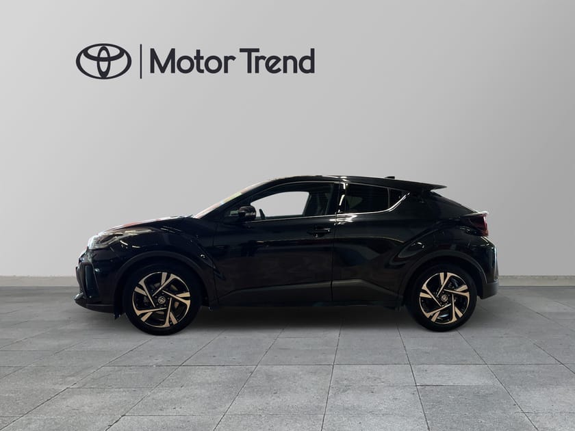 Bild 4 av Toyota C-HR Hybrid 2,0 X EDITION (MY23) NYHET BSM