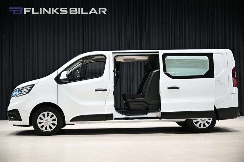 Bild 1 av Renault Trafic Skåpbil 170HK L2 Automat|Dubbelhytt|Inredd|EnÄgare|Moms|SeUtr!