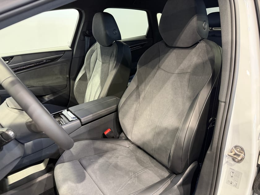 Bild 5 av Volkswagen ID.7 Pro *Kampanjpris* / HUD / 360 / Drag