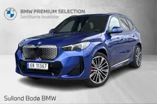 Thumnail bilde 0 av BMW iX1 xDrive30