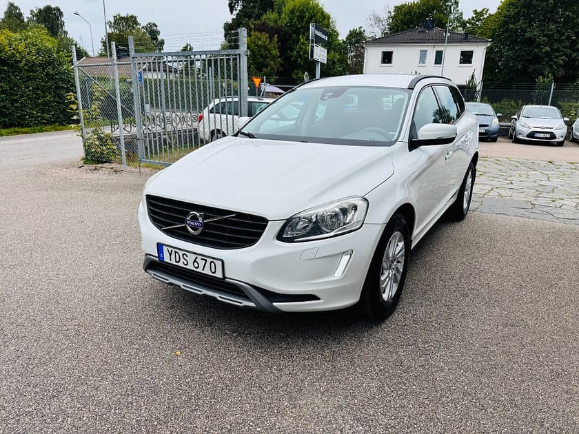Bild 2 av Volvo XC60 D3 150HK CLASSIC / NAVI / VÄRMARE