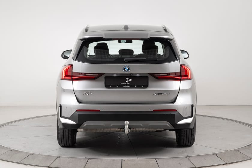 Bilde 4 av BMW X1 xDrive25e Krok Cruise Navi DAB+