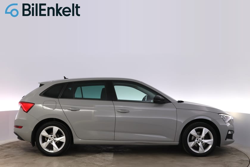Bild 2 av Škoda Scala 1.5 TSI DSG Style Premium Drag Kamera Cockpit