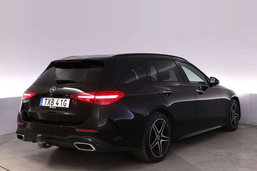 Bild 5 av Mercedes-Benz C 300 T e AMG Pano 360 Elstol Adap.Farth Drag