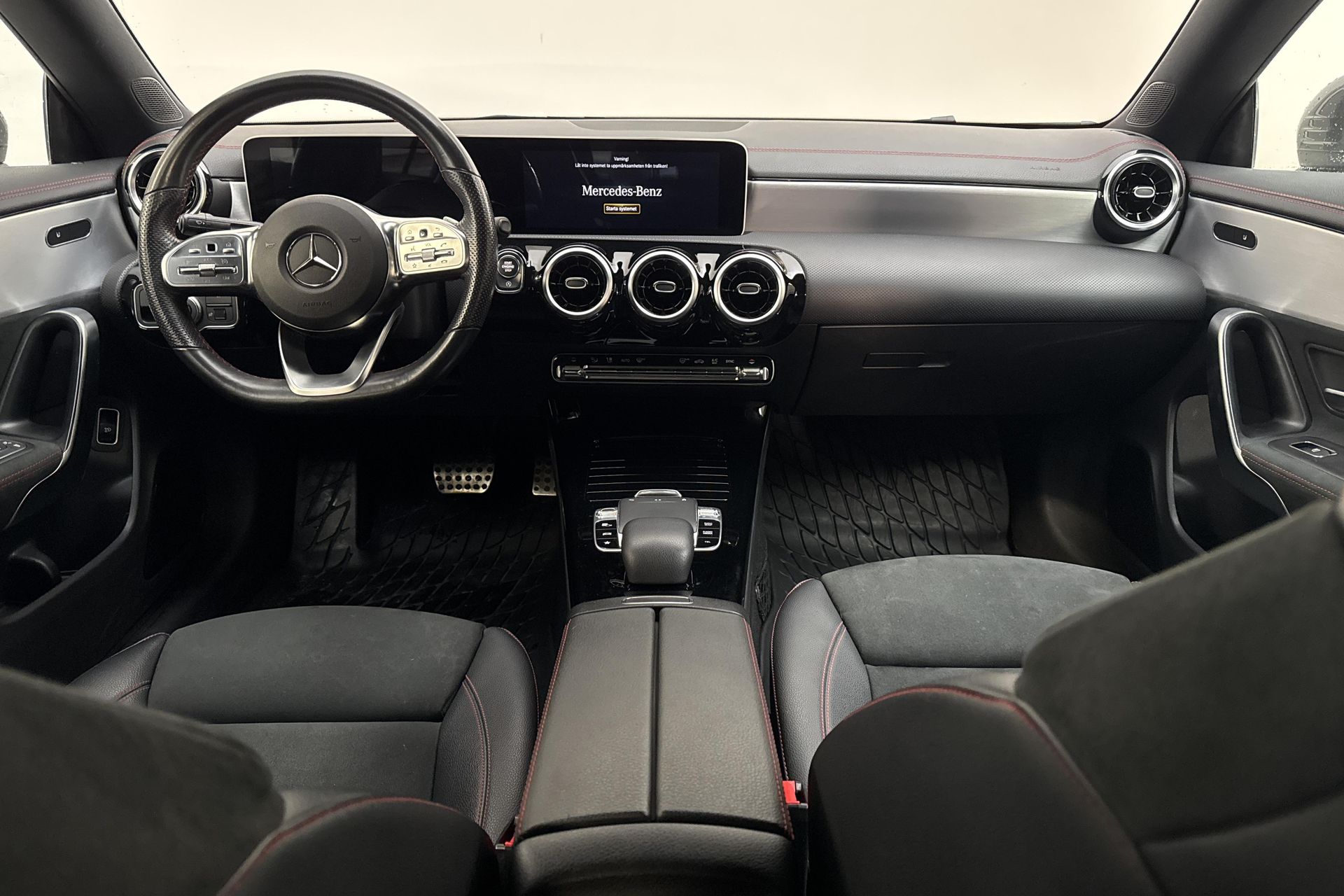 Mercedes-Benz CLA 200 2019, bild 7/10