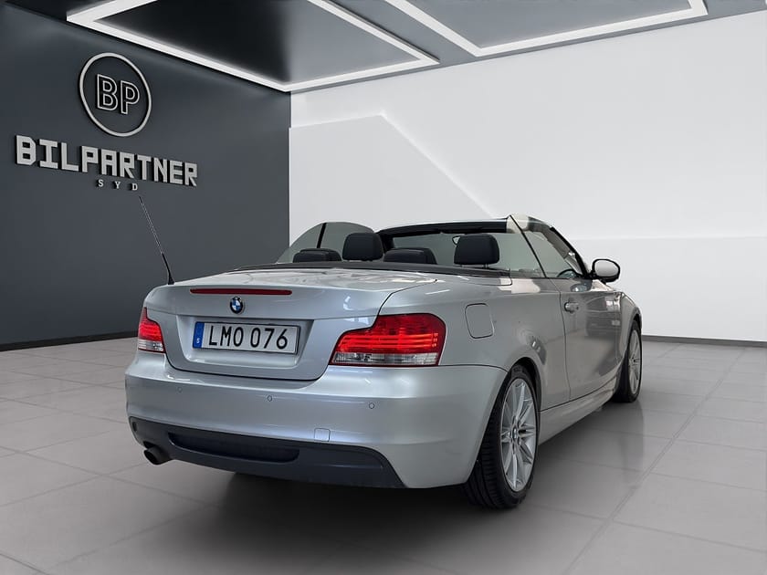 Bild 5 av BMW 120i Convertible Advantage, Comfort, M Sport