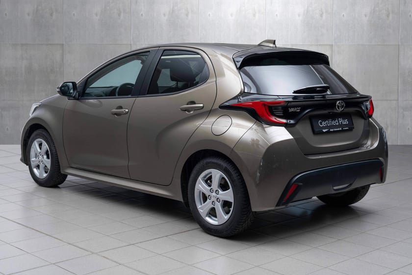 Bilde 3 av Toyota Yaris Hybrid 115