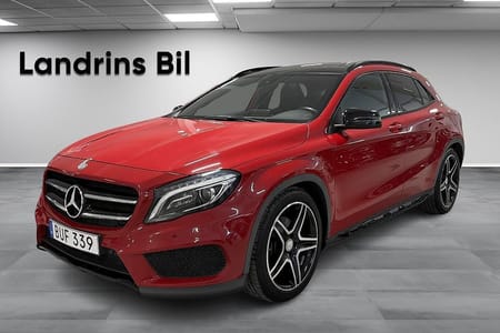 Mercedes-Benz GLA 220 d 4MATIC AMG Line Värmare Harman Panorama