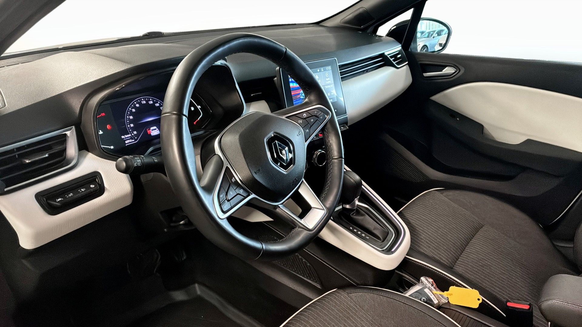 Renault Clio 1.0 TCe 2023, bild 4/9