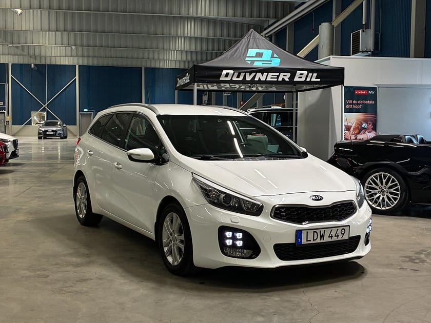 Bild 1 av Kia cee'd_sw SW 1.6 CRDi GT-Line | Rattvärme | Navi | Backkamera
