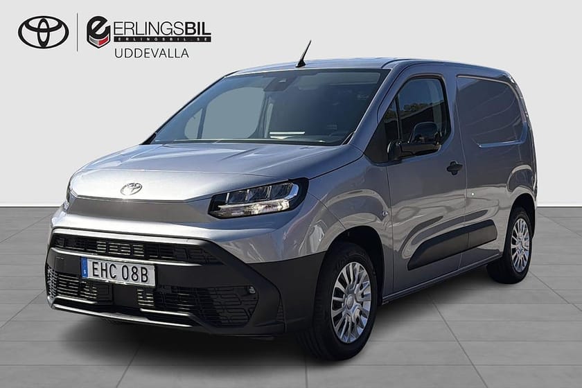Bild 1 av Toyota ProAce City 1,5D 130HK AUTOMAT COMFORT DRAG V-HJUL / OMG LEV