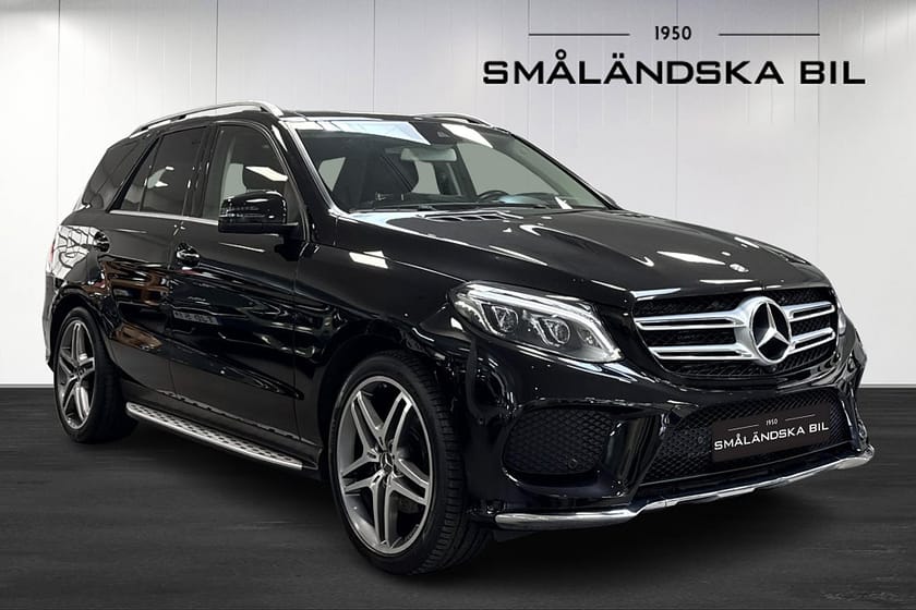 Bild 2 av Mercedes-Benz GLE 350 d 4MATIC AMG Line Panorama Drag 258hk