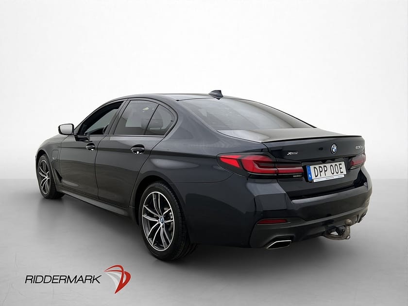 Bild 5 av BMW 530e xDrive Sedan M Sport Drag Hifi Kamera Cockpit Skinn Navi