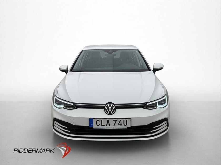 Bild 2 av Volkswagen Golf 1.5 eTSI 150hk Värmare Cockpit Navi CarPlay