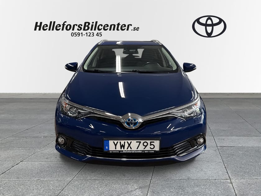 Bild 5 av Toyota Auris Touring Sports Hybrid TS 136hk Intense Motov Vhjul